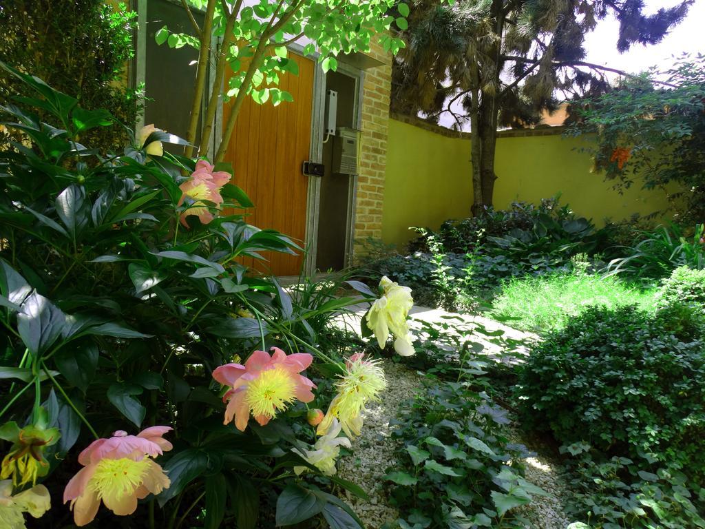 Agriturismo Casa De Colores Moretta Εξωτερικό φωτογραφία